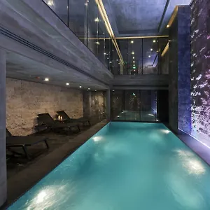 Endless Art Hotel-special Category Otel